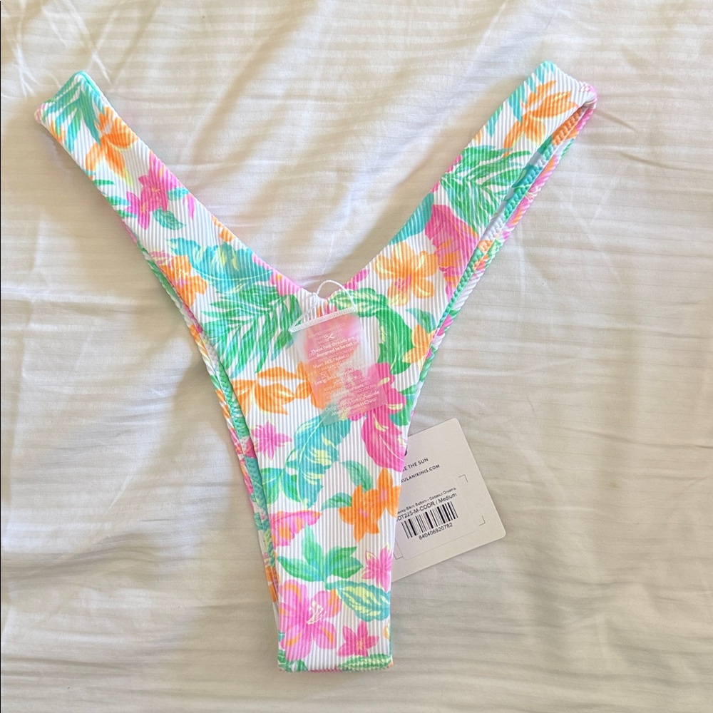 Kulani Kinis Y Cheeky Bikini Bottoms Size Medium NWT Coconut Dreams - Picture 2 of 6